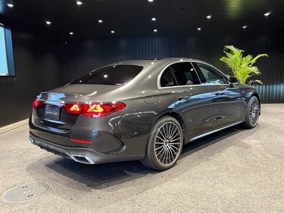 MERCEDES-BENZ E-CLASS - 4