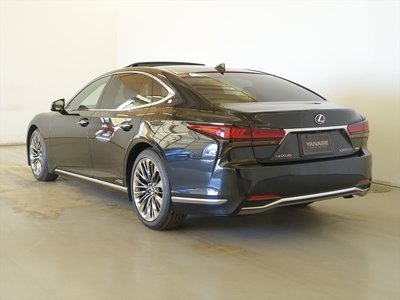 LEXUS LS - 4