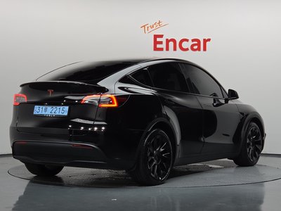 2021 Tesla MODEL Y — фото 4
