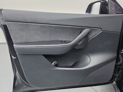 2021 Tesla MODEL Y thumbnail 14