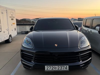 PORSCHE CAYENNE - 1