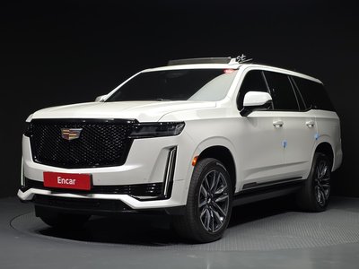 CADILLAC ESCALADE - 1