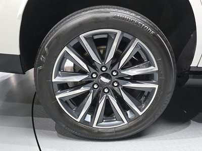 CADILLAC ESCALADE - 6