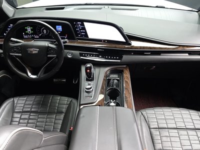 CADILLAC ESCALADE - 5