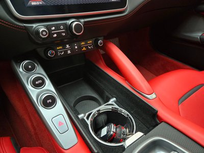 2019 Ferrari GTC4 LUSSO — миниатюра 16