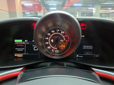 2019 Ferrari GTC4 LUSSO — миниатюра 11