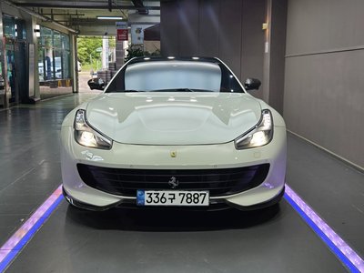 2019 Ferrari GTC4 LUSSO — фото 3