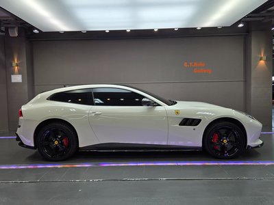 2019 Ferrari GTC4 LUSSO — фото 7