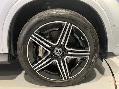 صورة مصغرة 36 لـ 2024 Mercedes-BENZ GLC