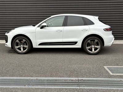 PORSCHE MACAN - 3