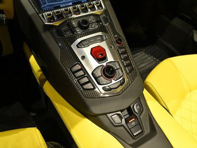 2014 Lamborghini AVENTADOR ROADSTER 缩略图 47