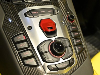 2014 Lamborghini AVENTADOR ROADSTER 缩略图 49