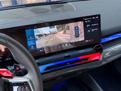 2025 BMW M5 — миниатюра 13
