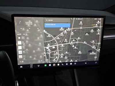 2023 Tesla MODEL X — миниатюра 21