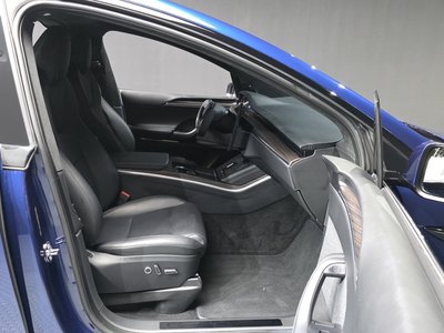 2023 Tesla MODEL X — миниатюра 18