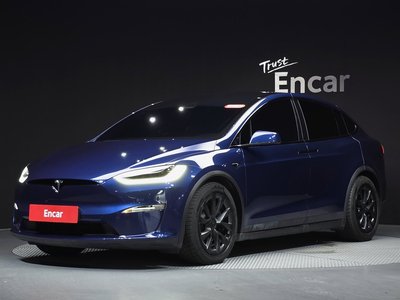2023 Tesla MODEL X — фото 3