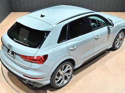 2022 AUDI RS Q3 — фото 9
