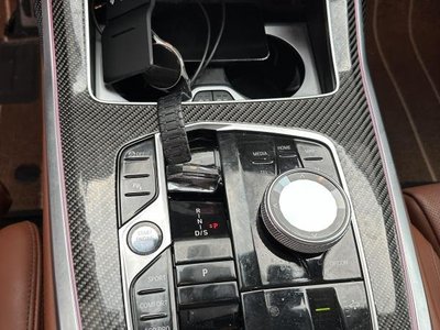 2025 BMW X7 照片 9