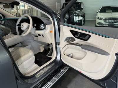 MERCEDES-BENZ EQS SUV - 10