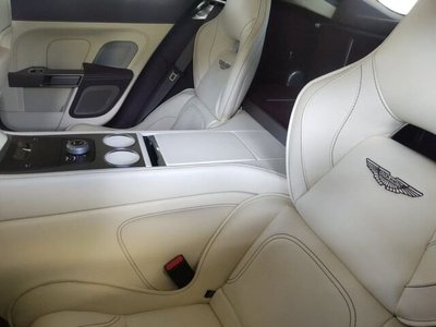 ASTON MARTIN RAPIDE - 6