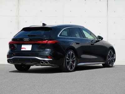 صورة 5 لـ 2025 AUDI S5 AVANT