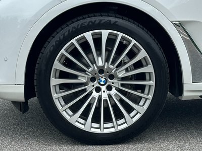 BMW X7 - 6