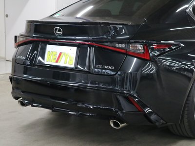 2021 Lexus IS — миниатюра 49