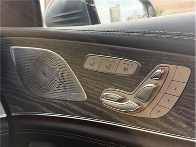 صورة 8 لـ 2023 Mercedes-BENZ GT AMG
