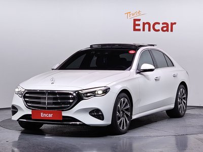 MERCEDES-BENZ E-CLASS - 1