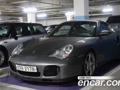 PORSCHE 911 - 10