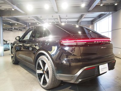 2025 Porsche MACAN 照片 4