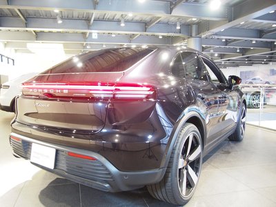 2025 Porsche MACAN 照片 6