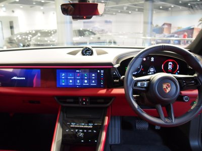 صورة مصغرة 37 لـ 2025 Porsche MACAN