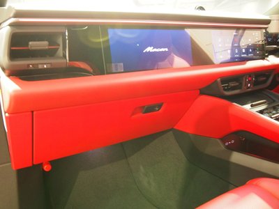 صورة مصغرة 54 لـ 2025 Porsche MACAN