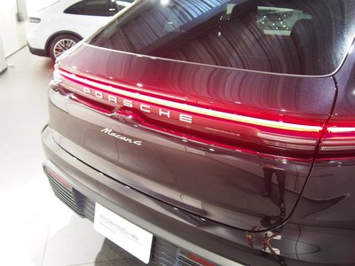 صورة مصغرة 18 لـ 2025 Porsche MACAN