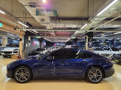 PORSCHE PANAMERA - 7