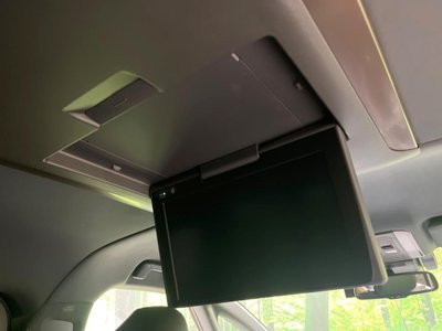 2023 Toyota VELLFIRE photo 3
