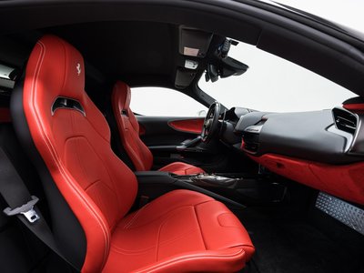 صورة مصغرة 28 لـ 2021 Ferrari SF90 STRADALE