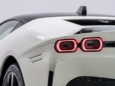 صورة مصغرة 24 لـ 2021 Ferrari SF90 STRADALE