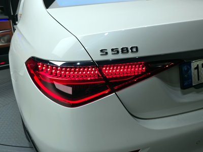 MERCEDES-BENZ S-CLASS - 10