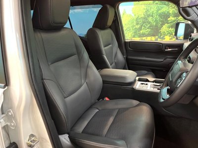 صورة 8 لـ 2025 Toyota LAND CRUISER 250