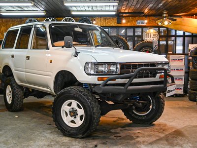 TOYOTA LAND CRUISER 80