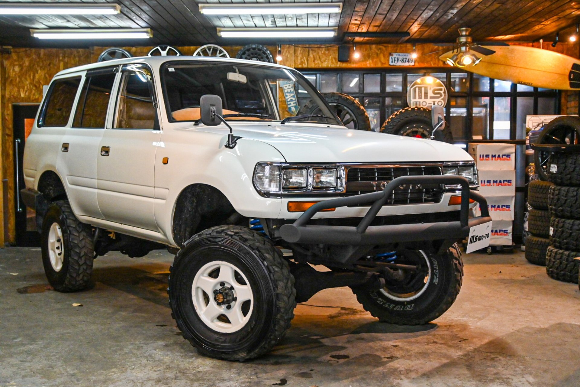TOYOTA LAND CRUISER 80 - View 1