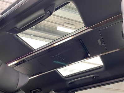 2024 TOYOTA ALPHARD photo 4