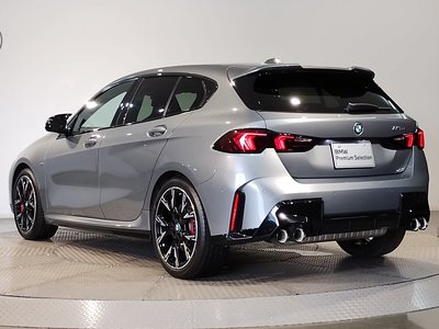 2025 BMW 1 SERIES — фото 8