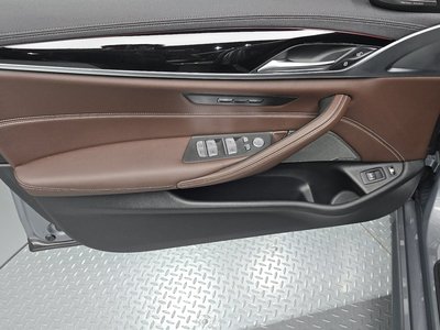2023 BMW 5 SERIES 缩略图 14