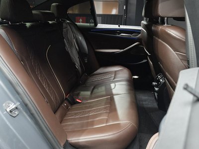 2023 BMW 5 SERIES 缩略图 17