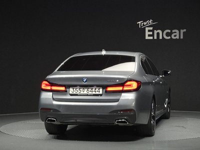 صورة 4 لـ 2023 BMW 5 SERIES
