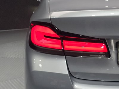 صورة 10 لـ 2023 BMW 5 SERIES