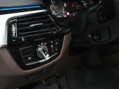 2023 BMW 5 SERIES 缩略图 33